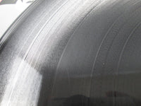 Load image into Gallery viewer, KISS Hotter Than Hell VIP-6340 with OBI Japan LP Vinyl
