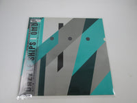 Load image into Gallery viewer, ORCHESTRAL MANOEUVRES IN DARK DAZZLE SHIPS VIL-6040 with OBI Japan LP Vinyl
