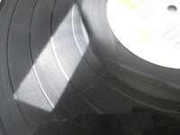 Load image into Gallery viewer, SANTANA ABRAXAS CBS/SONY SOPN-129 with OBI Japan LP Vinyl
