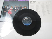 Load image into Gallery viewer, The Dooleys Best 4 You 12 3P-690 with OBI Japan LP Vinyl
