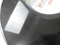 Load image into Gallery viewer, Kiss Double Platinum VIP-9549,50 with OBI Japan LP Vinyl
