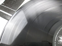 Load image into Gallery viewer, War ‎Deliver The Word LLP-80917 with OBI Japan LP Vinyl
