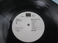 Load image into Gallery viewer, KIM WILDE CATCH AS CATCH CAN Promo ERS-91074 with OBI Japan LP Vinyl
