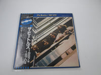 Load image into Gallery viewer, BEATLES 1967-1970 APPLE EAS-50023,4 with OBI Japan LP Vinyl B
