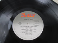 Load image into Gallery viewer, SAGA Worlds Apart Promo 25-3P-403with OBI Japan LP Vinyl
