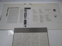 Load image into Gallery viewer, Quincy Jones Walking In Space AMP-7025 with OBI Japan LP Vinyl

