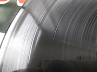 Load image into Gallery viewer, OST(BRUCE LEE) LEGEND OF CBS/SONY 25AP 967 with OBI Japan LP Vinyl
