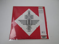 Load image into Gallery viewer, Manowar Sign Of The Hammer 28VB-1003 with OBI Japan LP Vinyl
