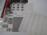 Load image into Gallery viewer, SIMPLY RED PICTURE BOOK ELEKTRA P-13228 with OBI Japan LP Vinyl
