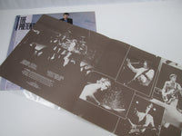 Load image into Gallery viewer, PRETENDERS LEARNING TO CRAWL REAL 25PP-111 with OBI Japan LP Vinyl
