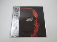 Load image into Gallery viewer, Elton John A Very Special Collection IFS-80674 with OBI Japan LP Vinyl

