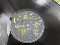 Load image into Gallery viewer, Robin Gibb Walls Have Eyes Promo 28MM 0473 with OBI Japan LP Vinyl
