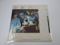 Load image into Gallery viewer, BEATLES A COLLECTION OF OLDIES APPLE AP-8016 with OBI Japan LP Red Vinyl
