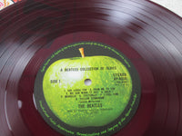 Load image into Gallery viewer, BEATLES A COLLECTION OF OLDIES APPLE AP-8016 with OBI Japan LP Red Vinyl
