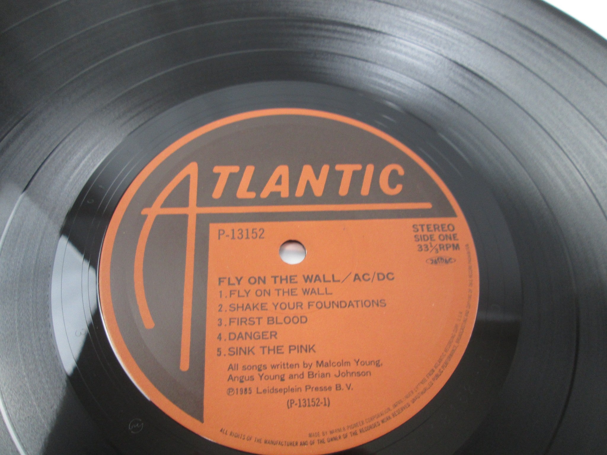 AC/DC Fly On The Wall Atlantic P-13152 with OBI Japan LP Vinyl
