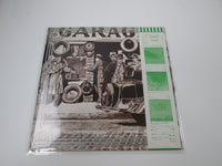 Load image into Gallery viewer, ALICE COOPER GREATEST HITS WARNER P-8485W with OBI Japan LP Vinyl
