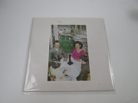 Load image into Gallery viewer, Led Zeppelin Presence SS 8416 LP Vinyl
