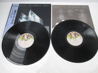 Load image into Gallery viewer, Genesis Seconds Out 15PP-33,4 with OBI Japan LP Vinyl
